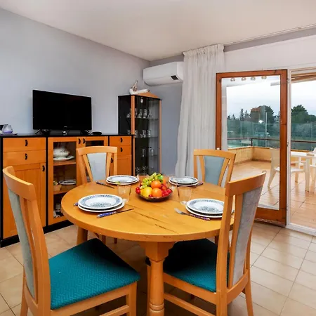 Appartement Del By Interhome *