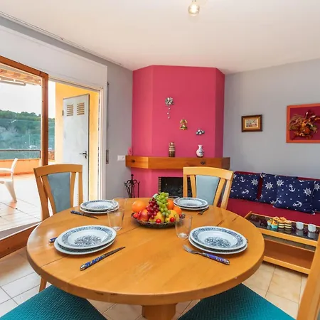 Apartment Del By Interhome L'Escala